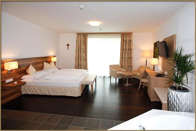Relax- & Wanderhotel Poppengut Hinterstoder Exterior foto